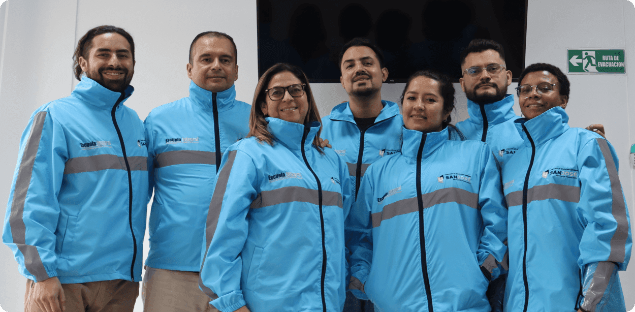 Esta imagen hace referencia a el Equipo de Escuela Integral.